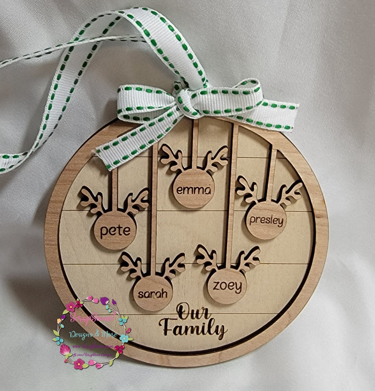 Reindeer Family Ornament